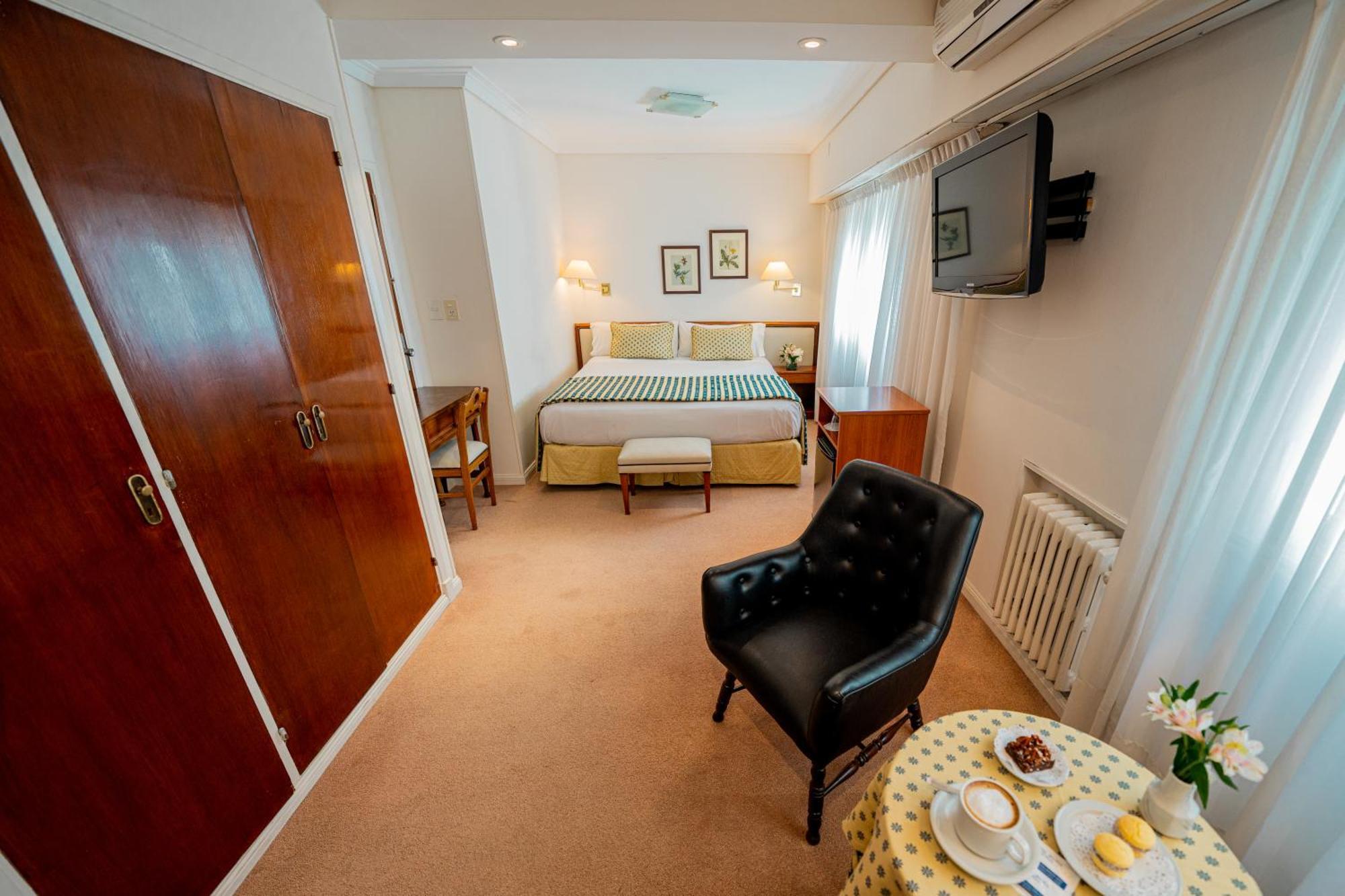 Hotel Iruna Мар-дель-Плата Экстерьер фото