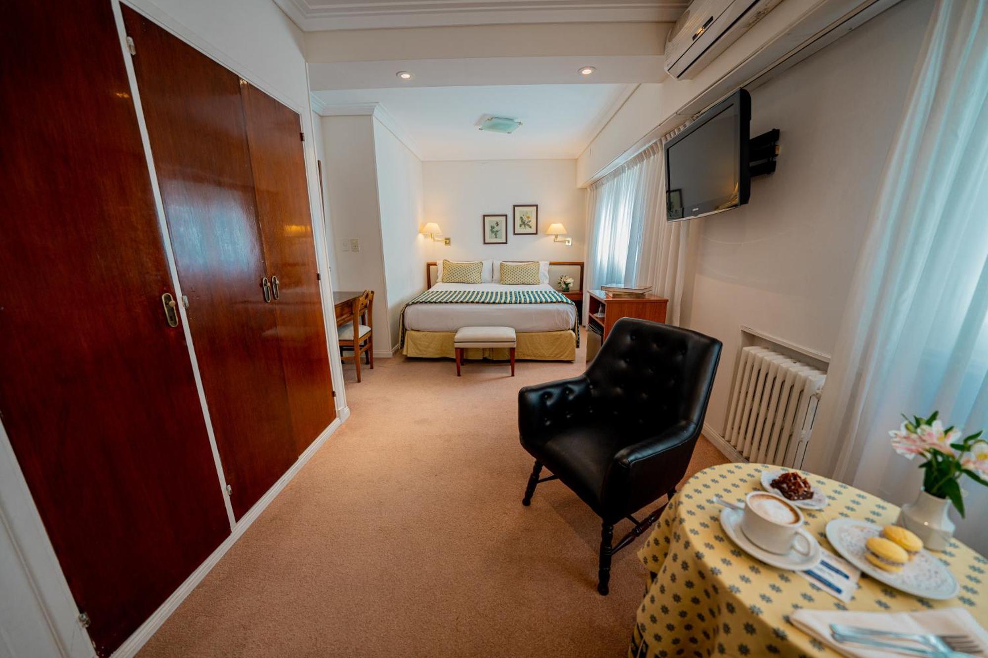 Hotel Iruna Мар-дель-Плата Экстерьер фото